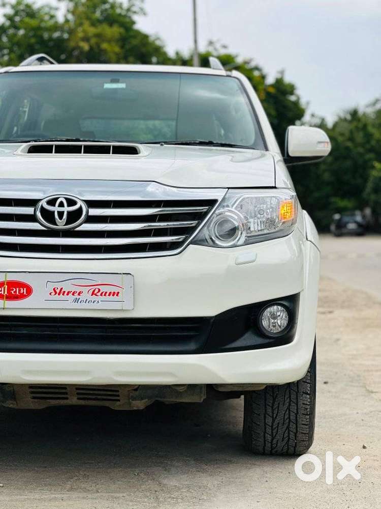 Toyota Fortuner 3.0 4x2 Automatic, 2013, Diesel
