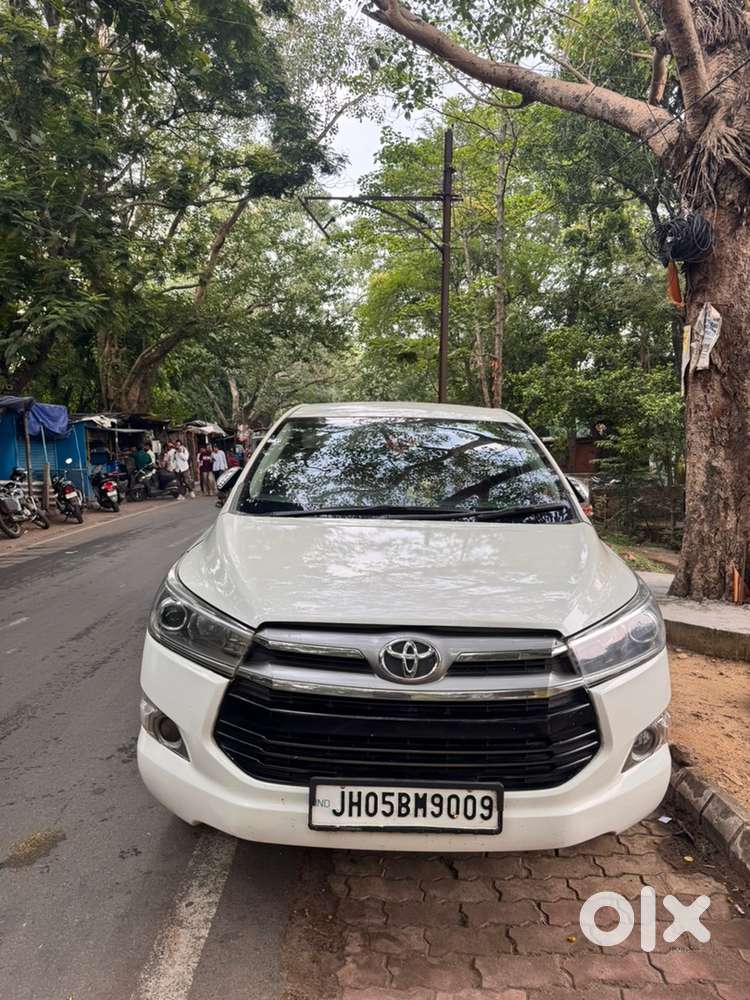 2017 Toyota Innova Crysta