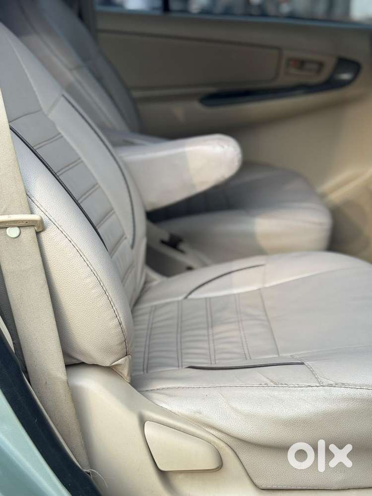 Toyota Innova 2.5 G (diesel) 7 Seater, 2007, Diesel