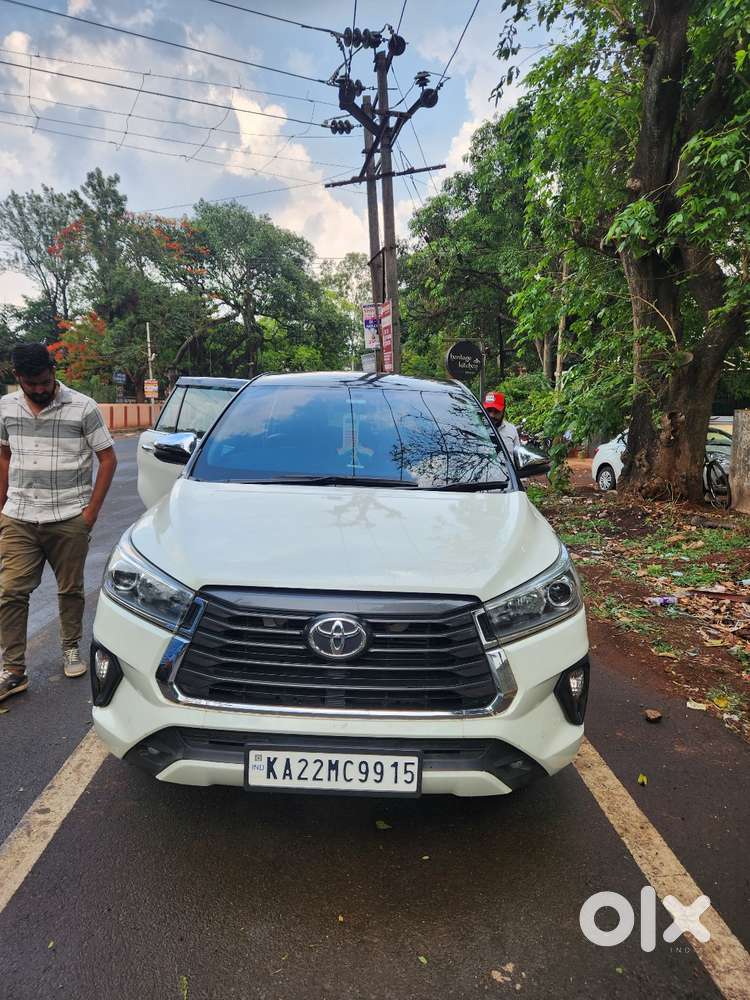 Toyota Innova Crysta 2022 Diesel 56000 Km Driven