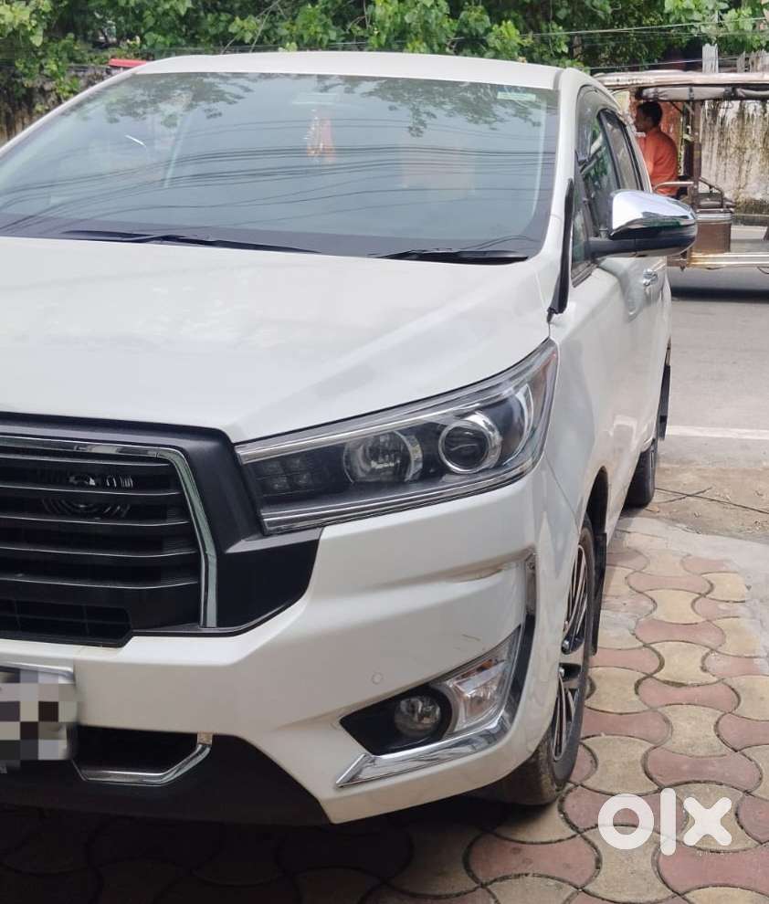 Toyota Innova Crysta [2020-ongoing] 2.4 Zx 7 Str, 2023, Diesel