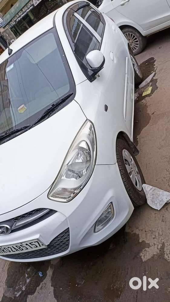 Hyundai I10 2013 Petrol Well Maintained