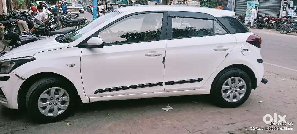Hyundai I20 2020 Petrol 63000 Km Driven