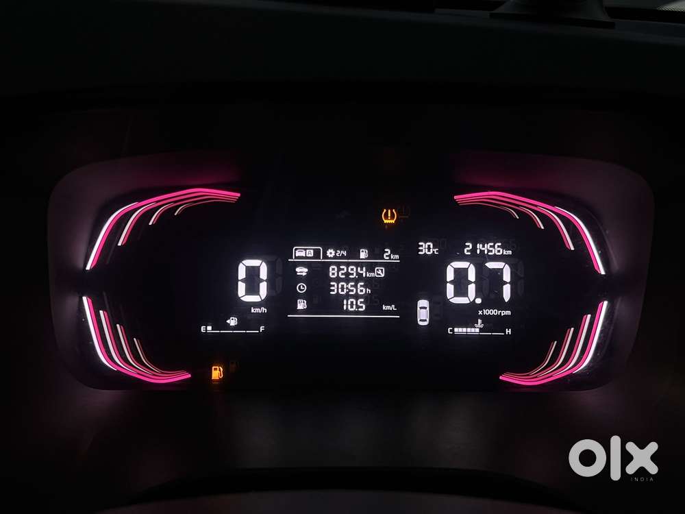 Kia Carens 1.4 Premium 7 Str, 2023, Petrol