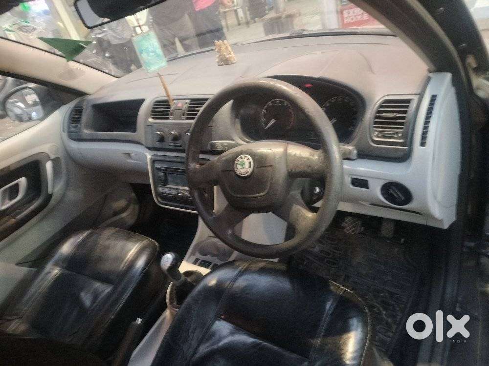 Skoda Fabia [2008-2010] 1.2 Ambiente Mpi, 2010, Petrol