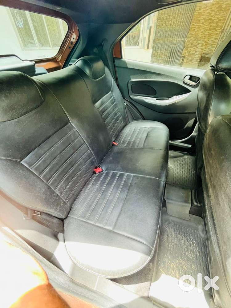 Well Maintained And Clean Hatch Back