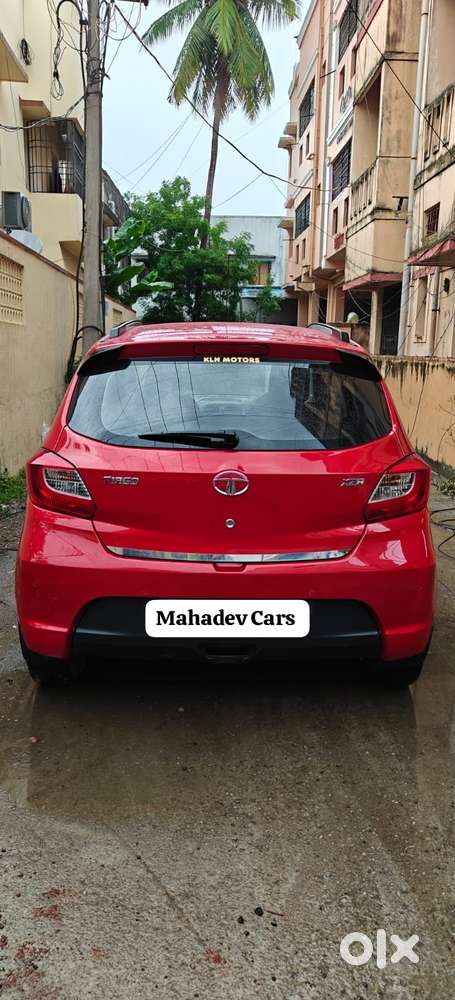 Tata Tiago 1.2 Revotron Xza, 2017, Petrol