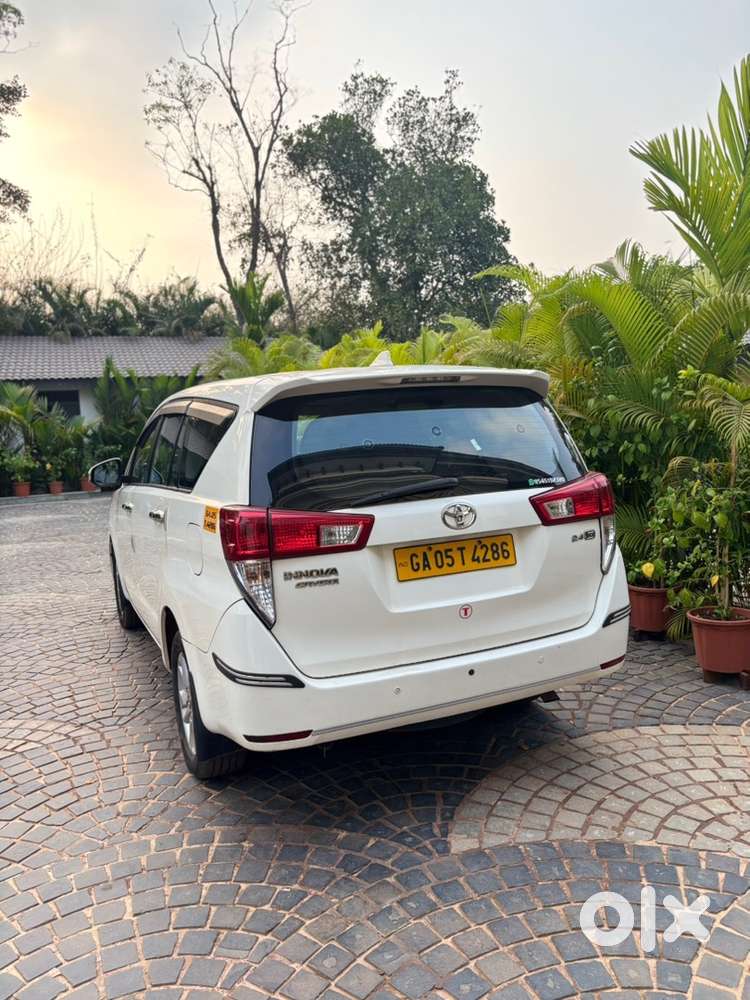 Toyota Innova Crysta 2017