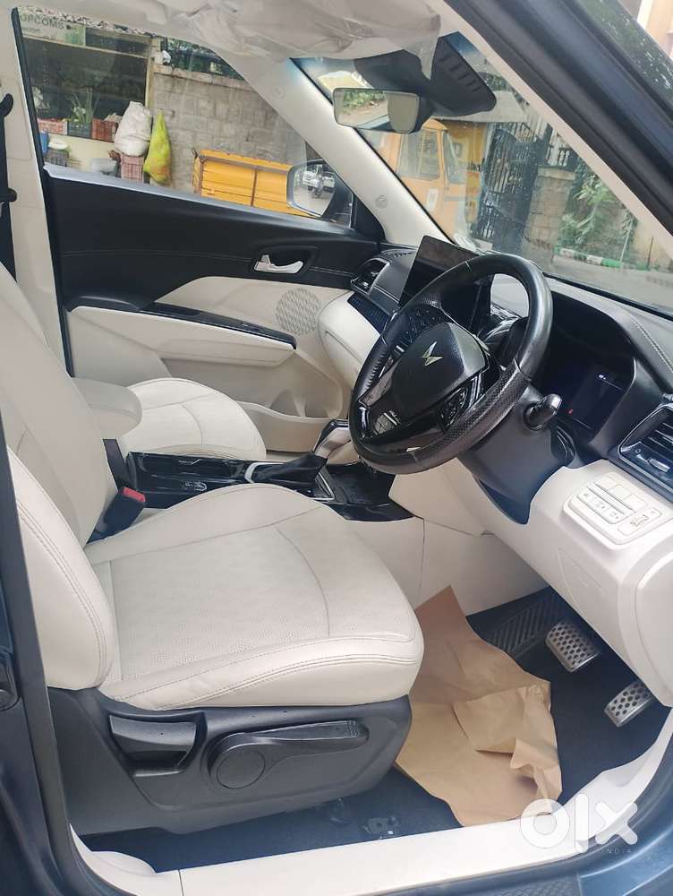 Mahindra Xuv 3xo, 2024, Petrol