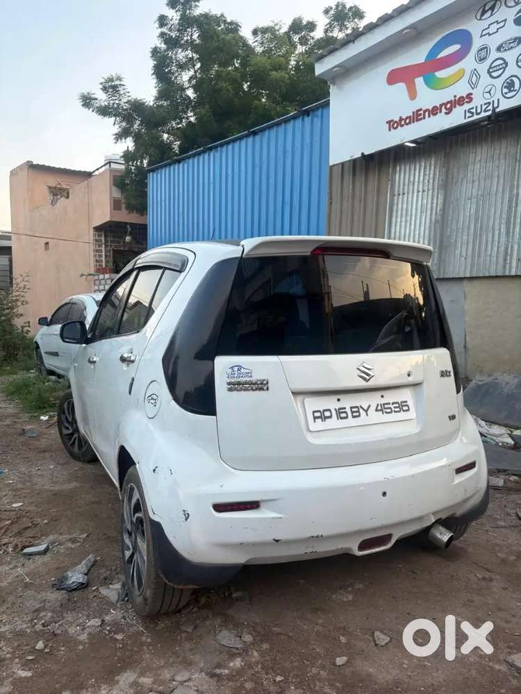 Maruti Suzuki Ritz 2011 Diesel 130000 Km Driven