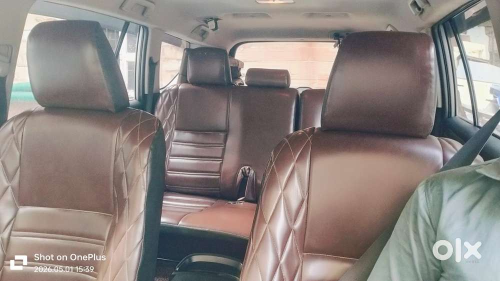 Toyota Innova 2.5 G (diesel) 7 Seater Bs Iv, 2016, Diesel