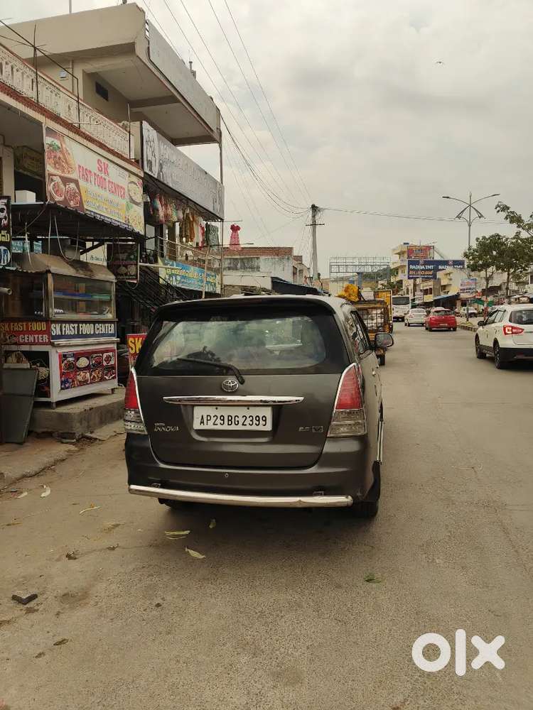 Toyota Innova 2009 Diesel Well Maintained
