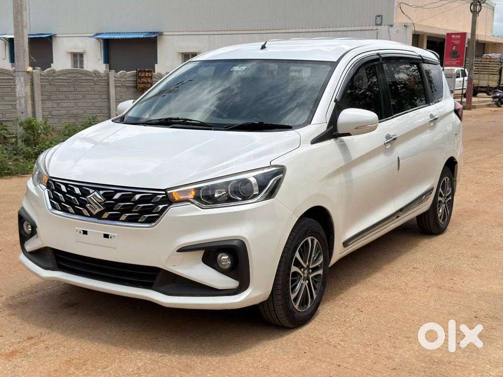 Maruti Suzuki Ertiga 1.5 Zxi Plus Shvs, 2022, Petrol