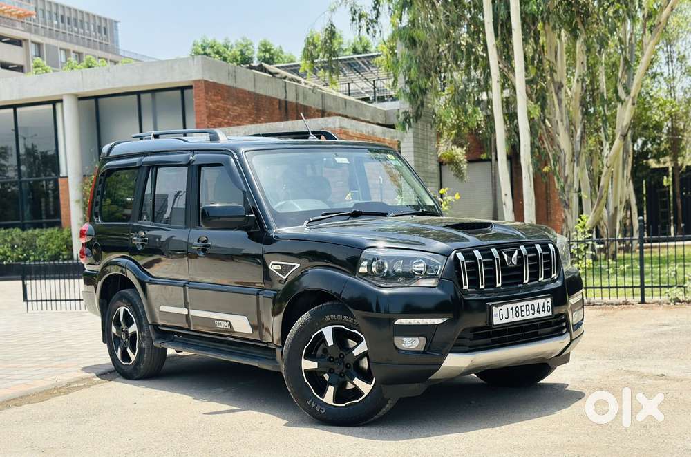 Mahindra Scorpio Classic 2.2 S 11 Mt 7 Str, 2024, Diesel