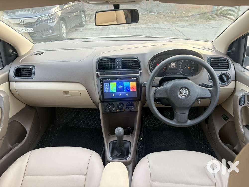 Skoda Rapid 1.6 Mpi Active, 2015, Petrol