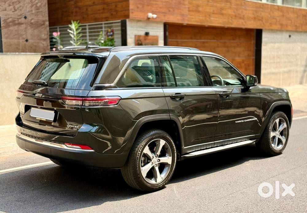 Jeep Grand Cherokee Limited (o) 4x4 At, 2024, Petrol