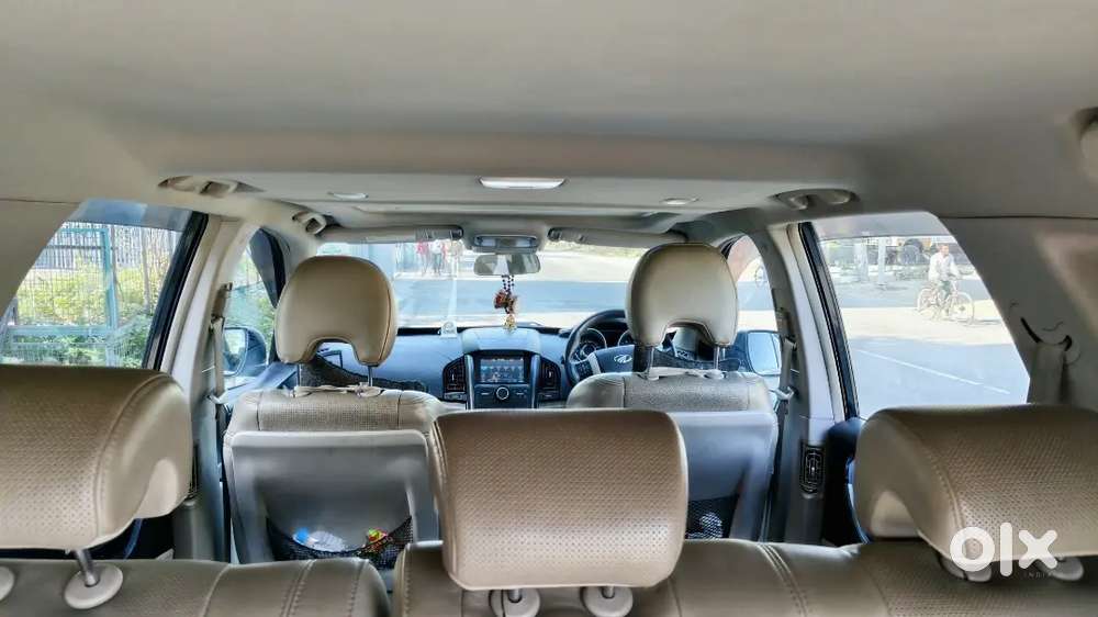 Mahindra Xuv500 Dec 2016 Diesel Well Maintained