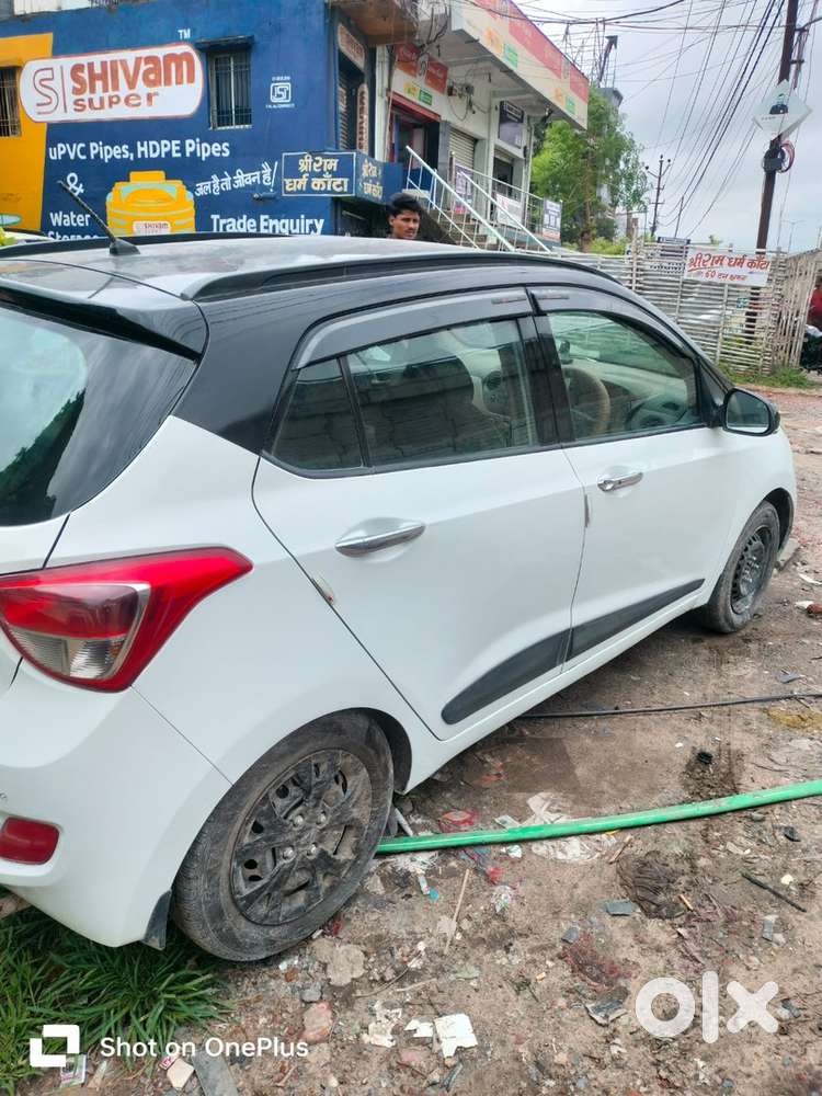 Hyundai Grand I10 Sportz 2015