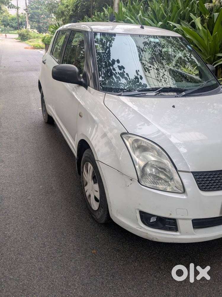 Maruti Suzuki Swift 2004-2010 1.3 Vxi, 2010, Petrol