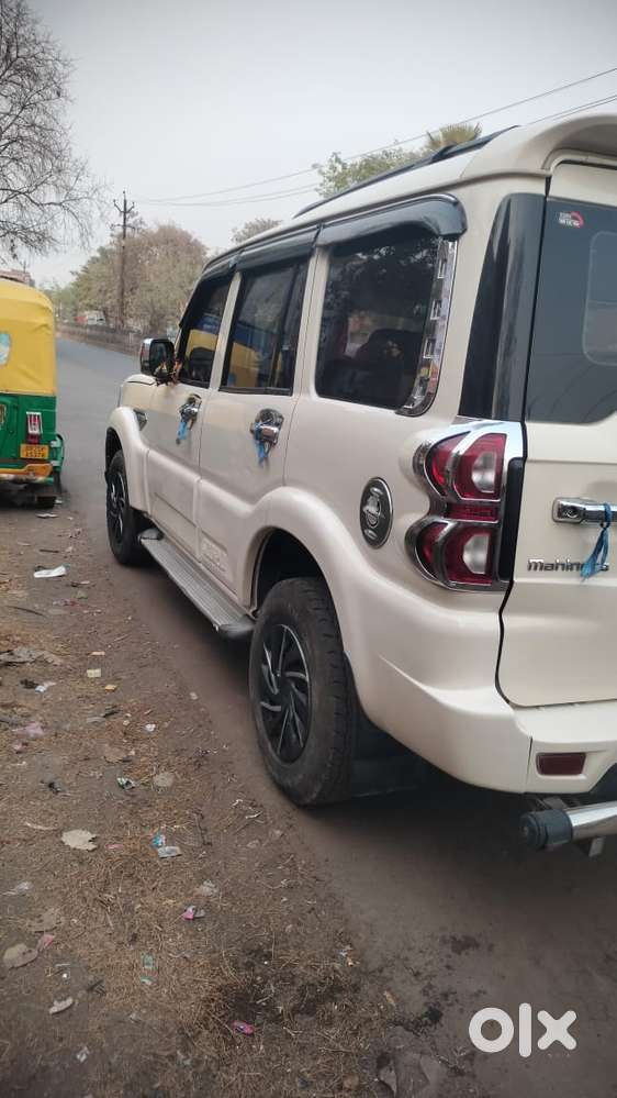 Mahindra Scorpio S3, 2018, Diesel