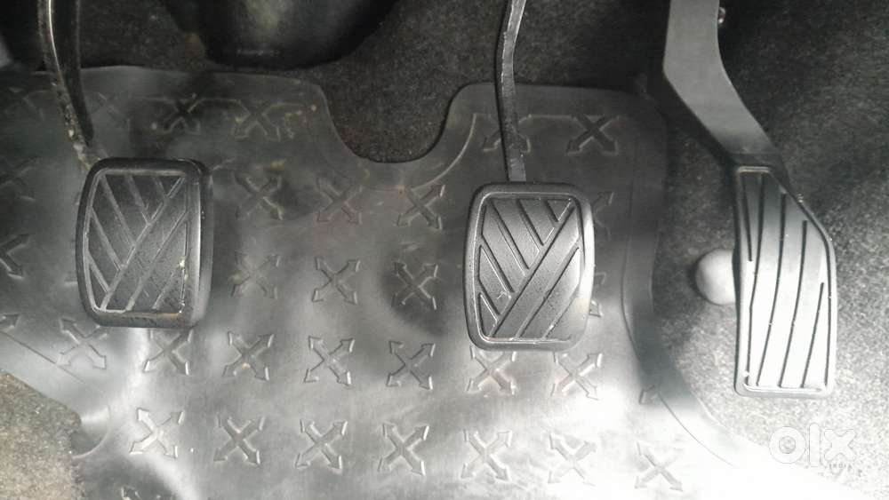 Maruti Suzuki Ritz Vxi, 2014, Petrol