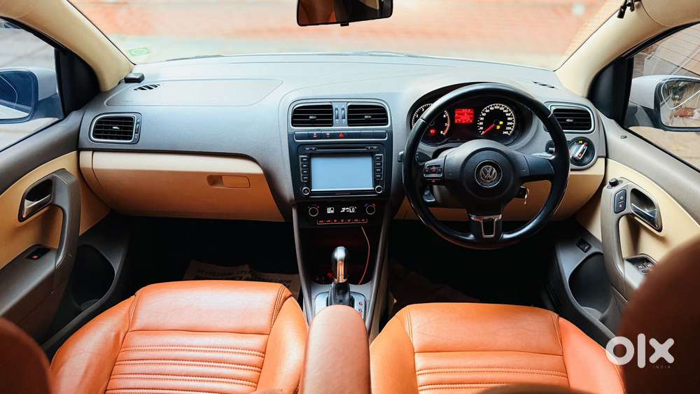 Volkswagen Vento 1.2 Tsi Highline Plus At, 2014, Petrol