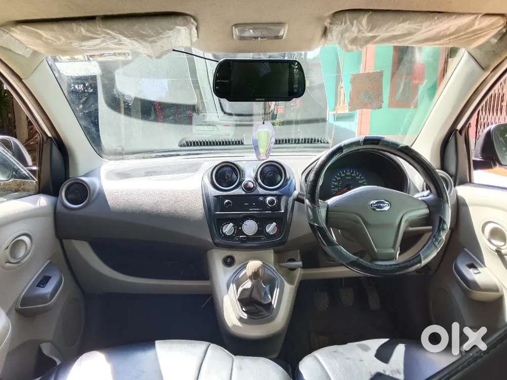 A Well Maintained 7 Seater Car With Smooth Condition