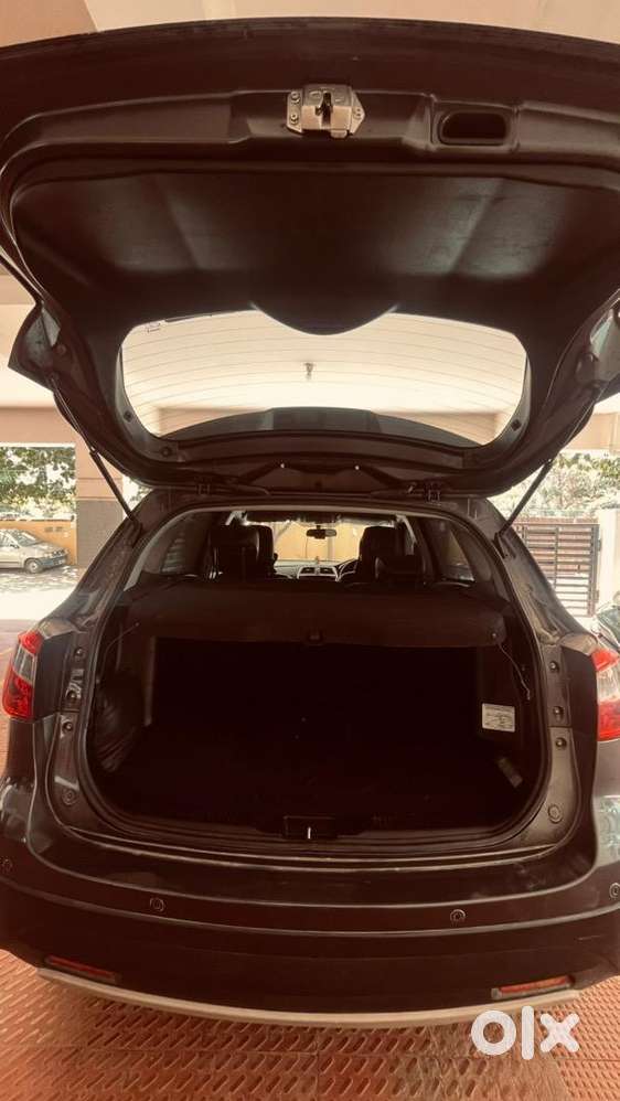 Maruti Suzuki S-cross 2022 Petrol Best Condition