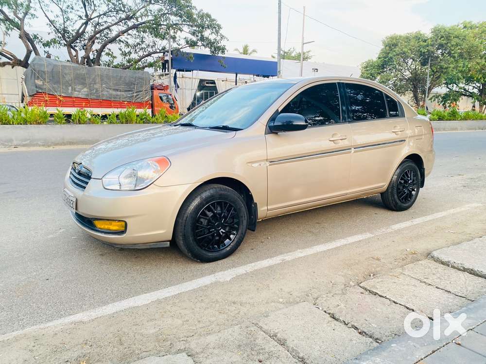 Hyundai Verna 2009 Petrol Manual