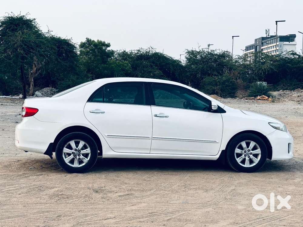 Toyota Corolla Altis 2010-2013 Diesel D4dg, 2011, Diesel