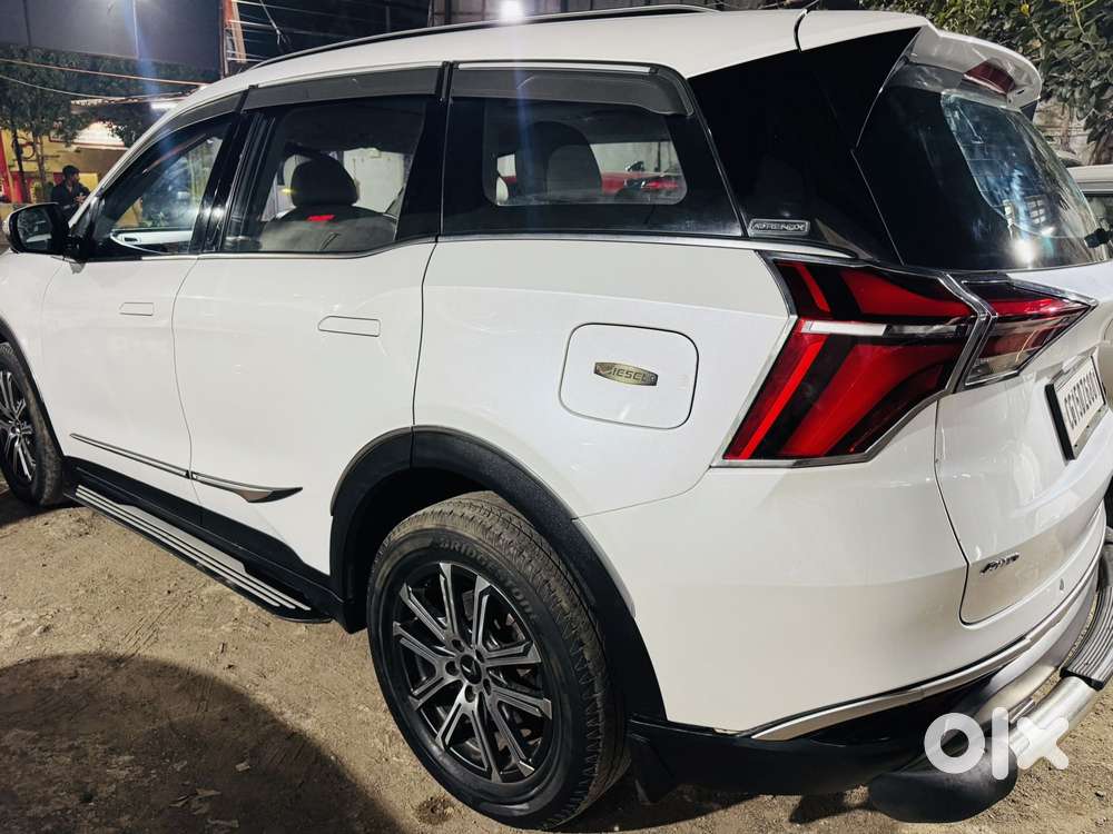 Mahindra Xuv700 2.2 Ax 7 Diesel At Luxury Pack Str Awd, 2023, Diesel