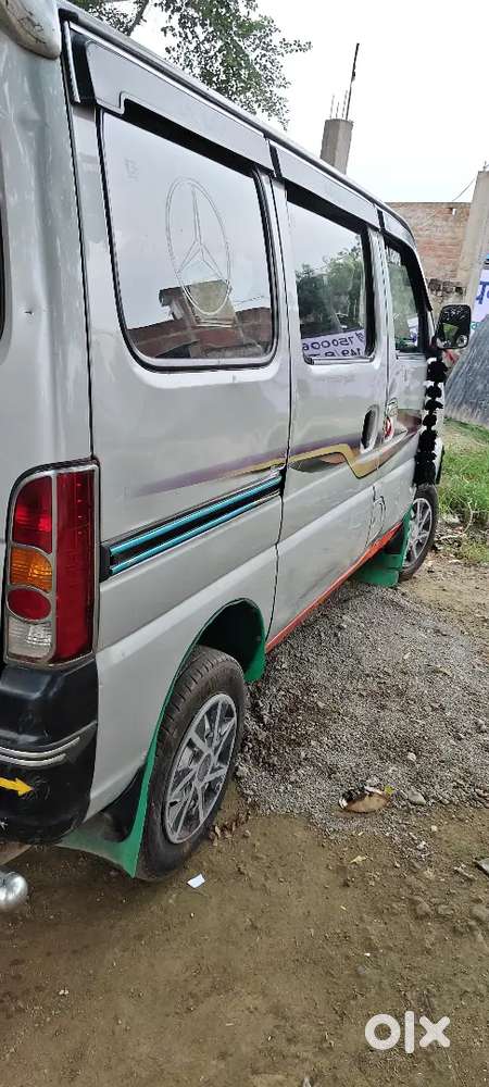 Maruti Suzuki Eeco Smiles 2013