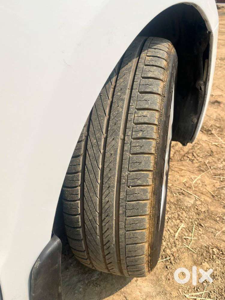 Volkswagen Vento Petrol Highline, 2010, Petrol