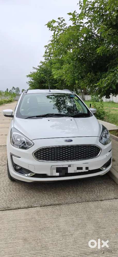 2019 Ford Figo Petrol Titanium  First Owner  New Continental Tires ⭐