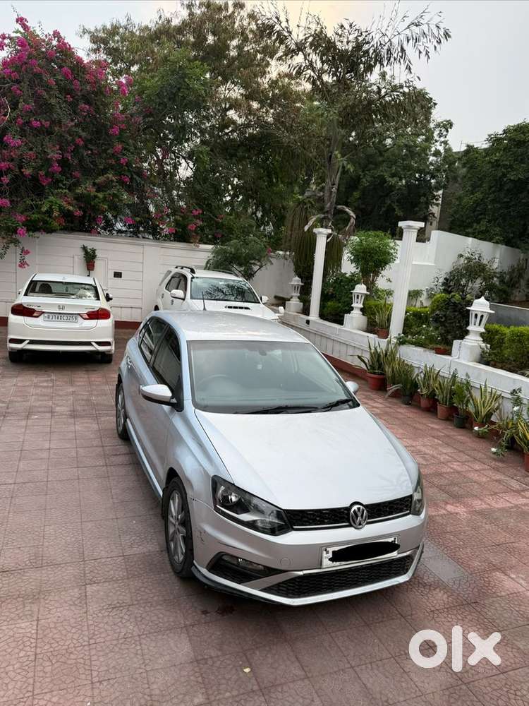 Volkswagen Polo Petrol 2021