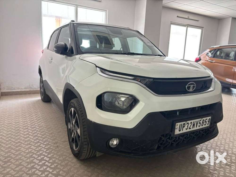 Tata Punch Creative Dual Tone Mt Sunroof, 2023, Petrol