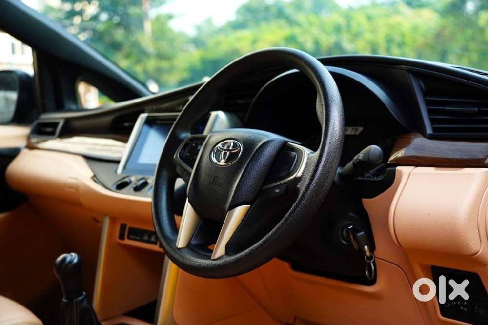 Toyota Innova Crysta 2.4 G Mt, 2020, Diesel