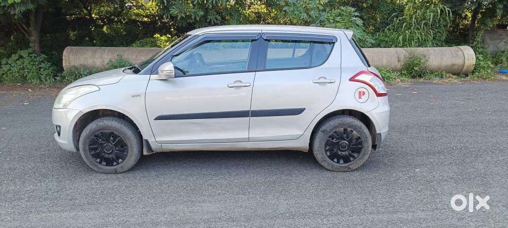Maruti Suzuki Swift Vxi Optional, 2011, Cng & Hybrids