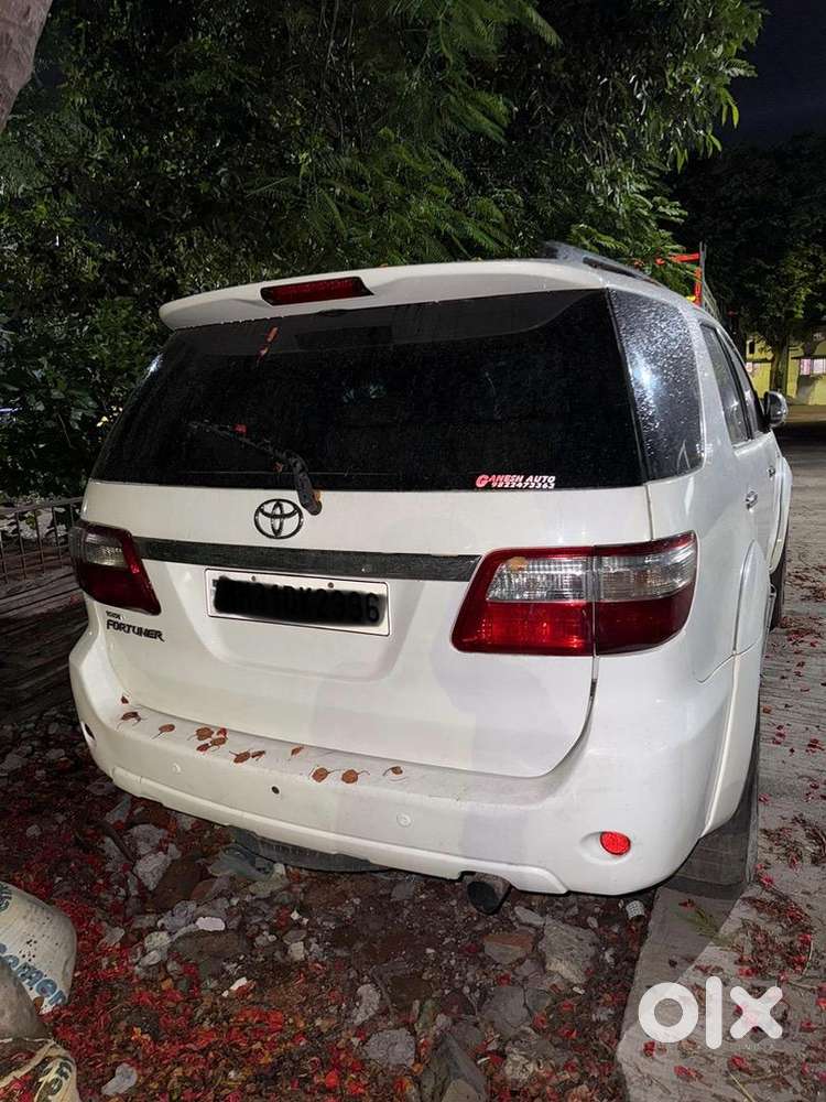 Toyota Fortuner 2010 Well Maintained