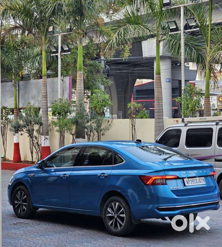 Skoda Slavia 1.0 Tsi Style At, 2023, Petrol