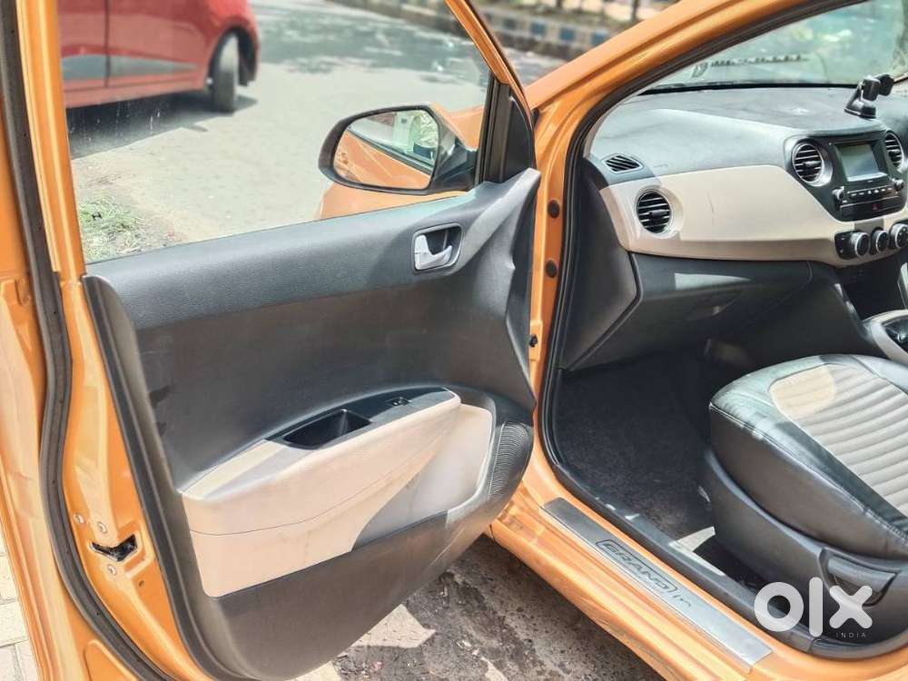 Hyundai Grand I10 Sportz, 2017, Petrol