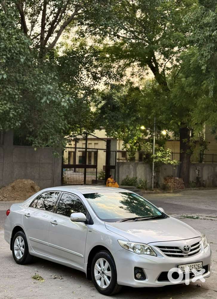 Toyota Corolla Altis 2010-2013 G Hv At, 2013, Petrol