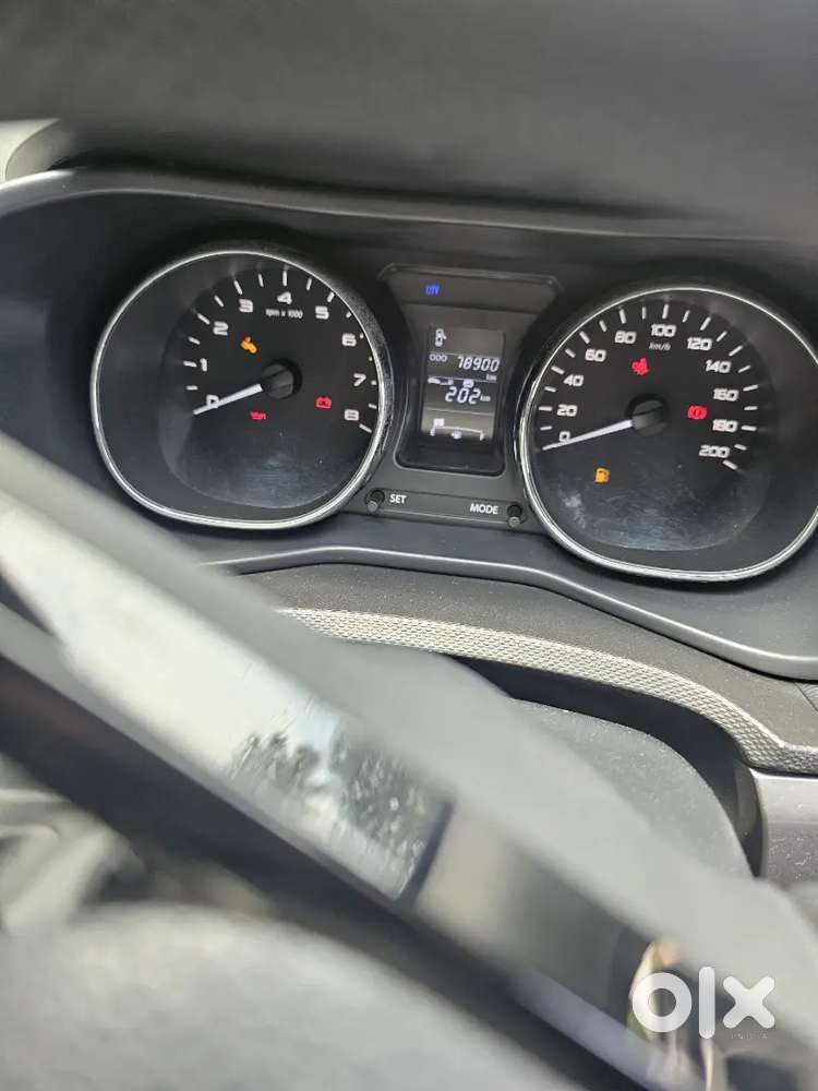 Tata Nexon Xz+1.5rtq Bs4