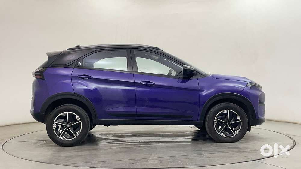 Tata Nexon Fearless Plus S Purple 1.2 Revotron Petrol 7dca Dual Tone..