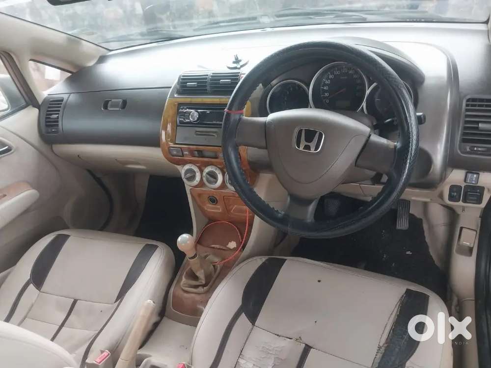 Honda City Zx 2006 Cng & Hybrids Good Condition