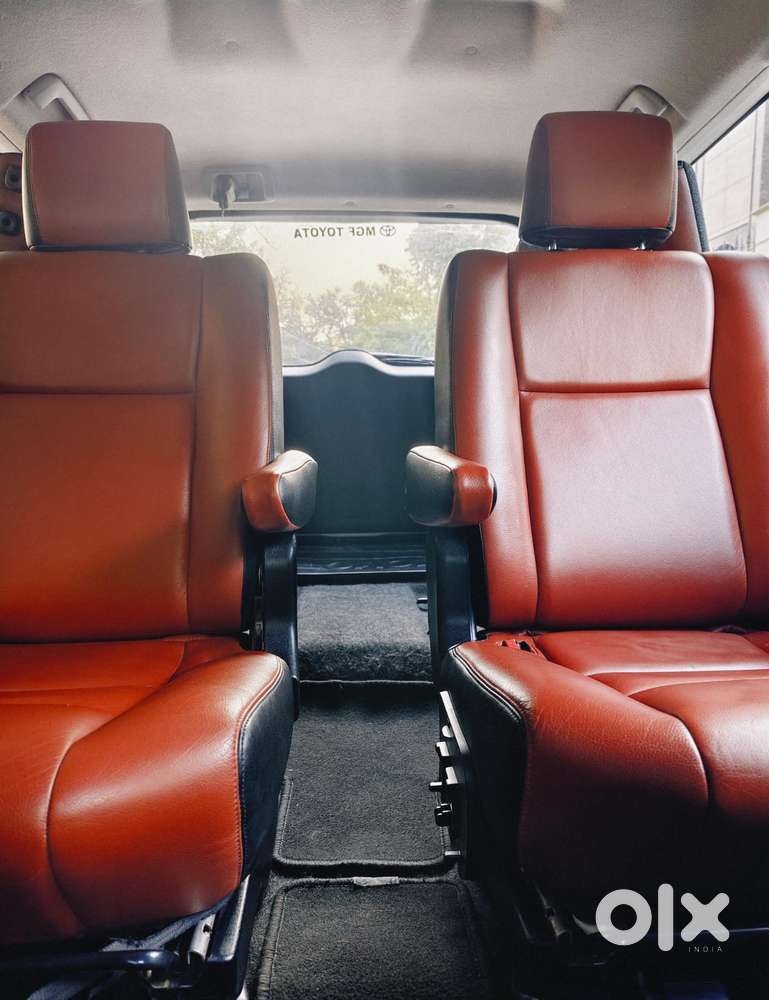 Toyota Innova Crysta 2.4 G Mt, 2021, Diesel