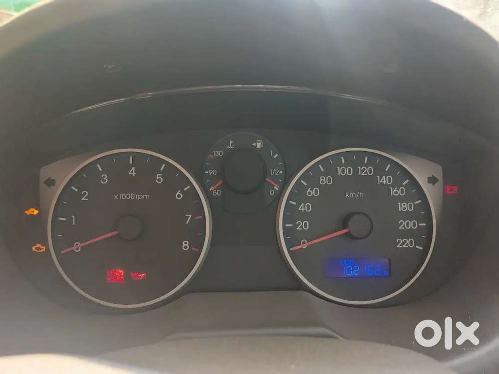 Hyundai I20 2010 Cng & Petrol