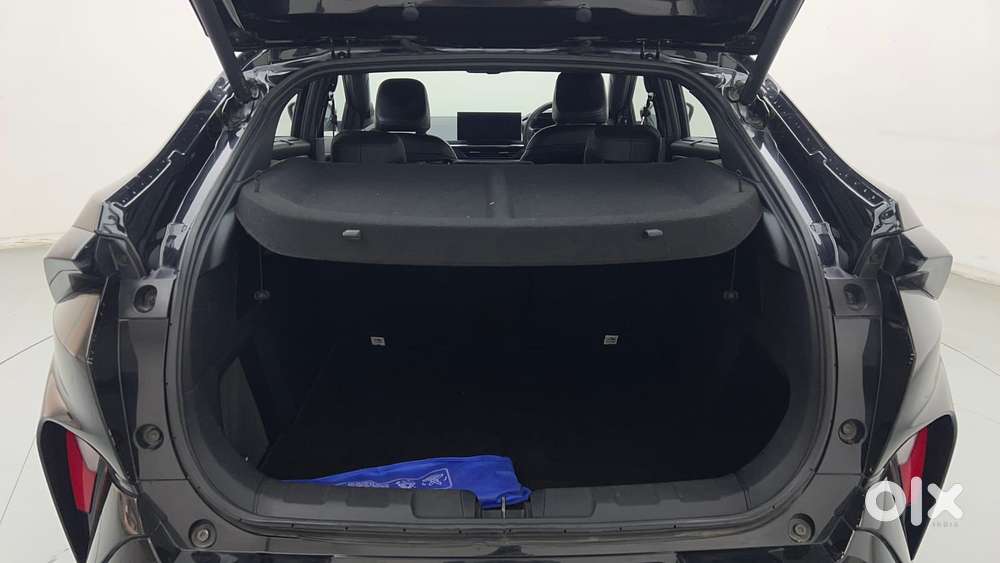 Tata Curvv Accomplished Plus A 1.5 Kryojet Diesel 6mt, 2025, Diesel