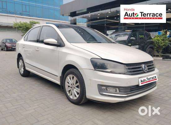 Volkswagen Vento 1.2 Tsi Highline At, 2016, Petrol