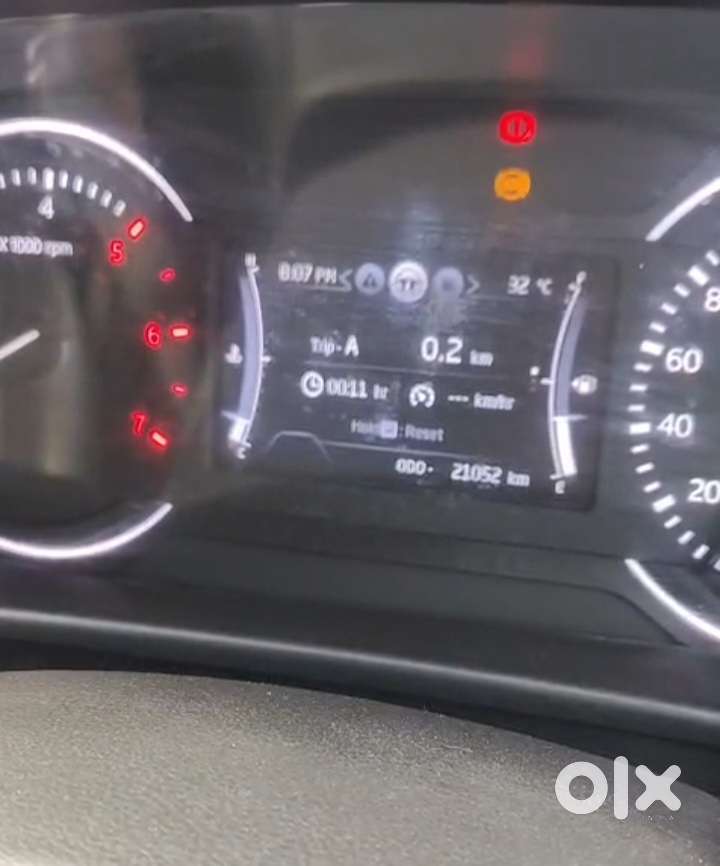 Kia Carens 1.5 Premium Diesel 7 Str Imt, 2025, Diesel